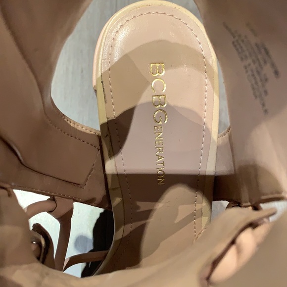 Bcbg gladiator leather pumps, - Picture 3 of 4